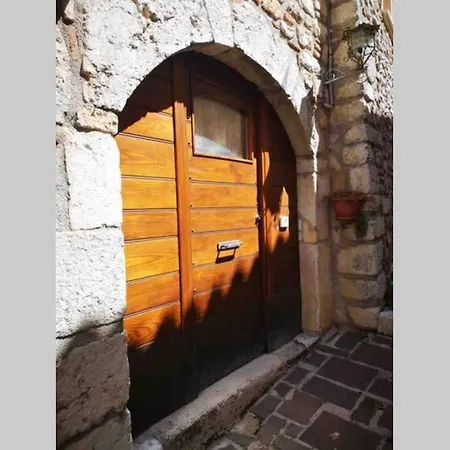 “i Folletti” Nel Centro Storico شقة روكّا دي ميتْسو